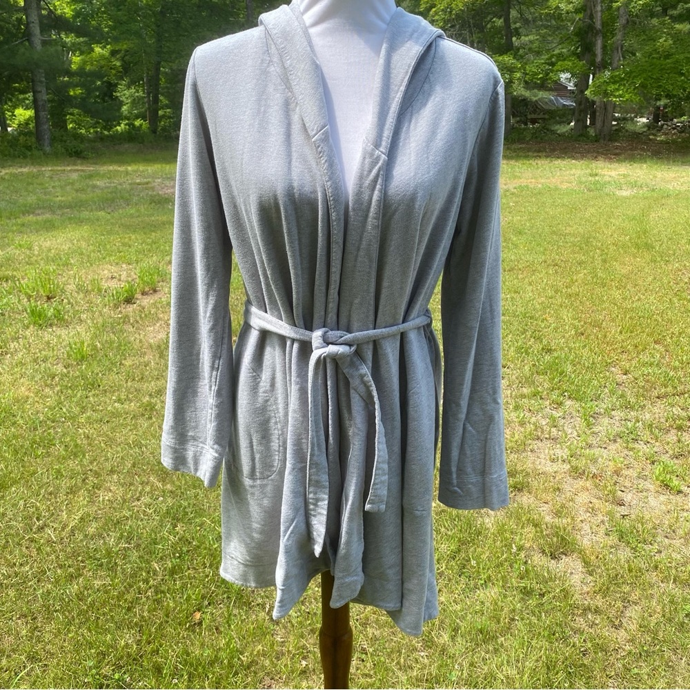 GARNET HILL INTIMATES SLEEPWEAR ROBE GRAY HOODED BELT POCKETS SIZE XS